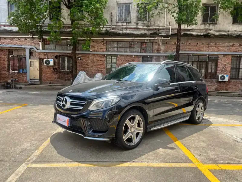 Mercedes-Benz GLE( ), 2016