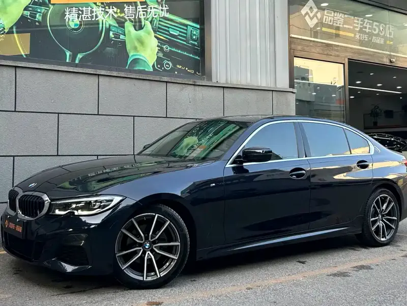 BMW 3 Series, 2022