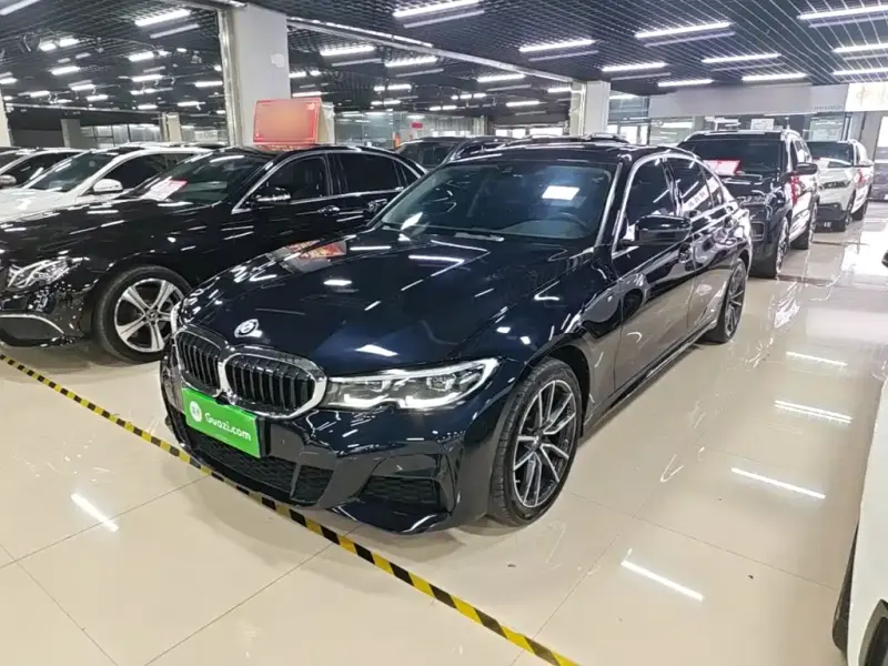 BMW 3 Series, 2021
