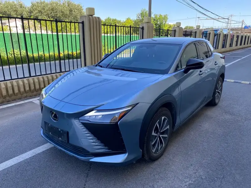 Lexus RZ, 2023