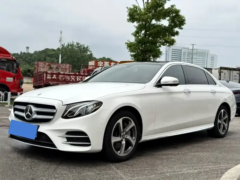 Mercedes-Benz E-Class, 2018