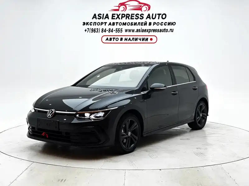 Volkswagen Golf, 2022