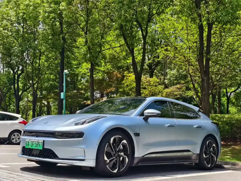 Zeekr 001, 2023