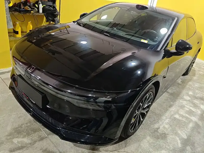 Zeekr 007, 2024