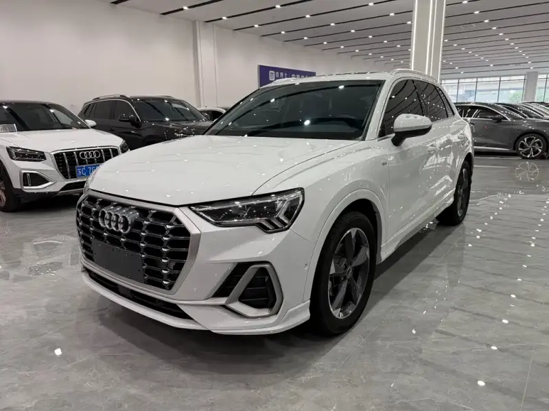 Audi Q3, 2023