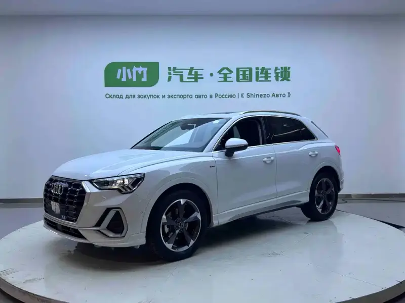 Audi Q3, 2022