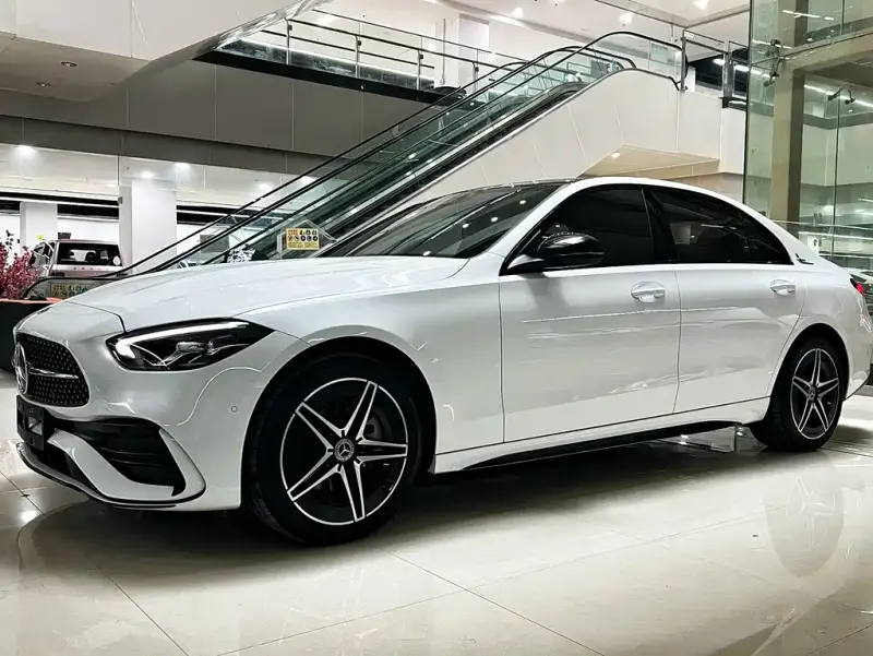 Mercedes-Benz C-Class, 2023