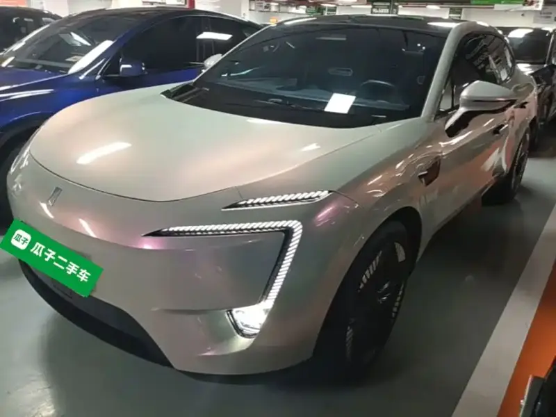 Avatr 11, 2024