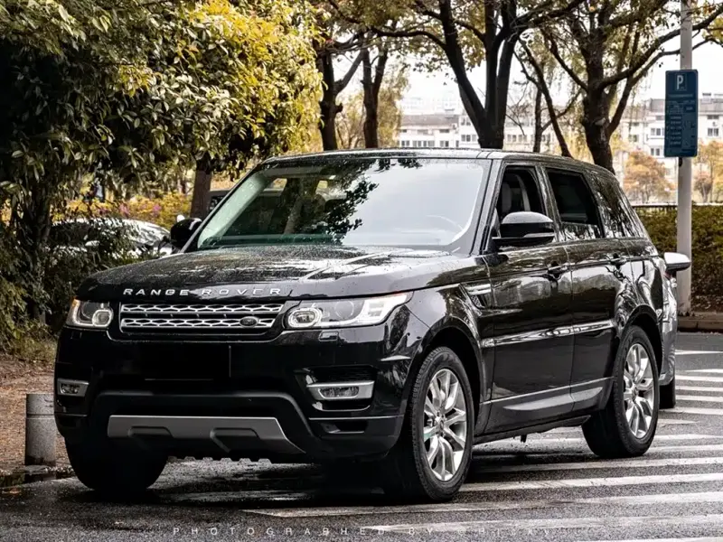 Land Rover Sport, 2015