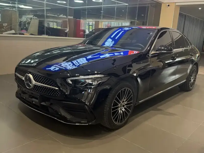 Mercedes-Benz C-Class, 2024