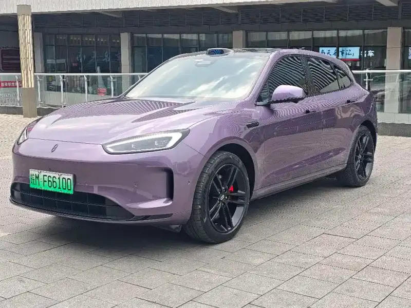 AITO M5, 2025