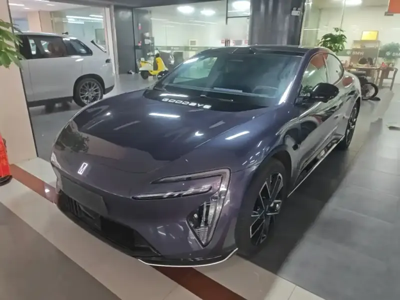 Avatr 06, 2025
