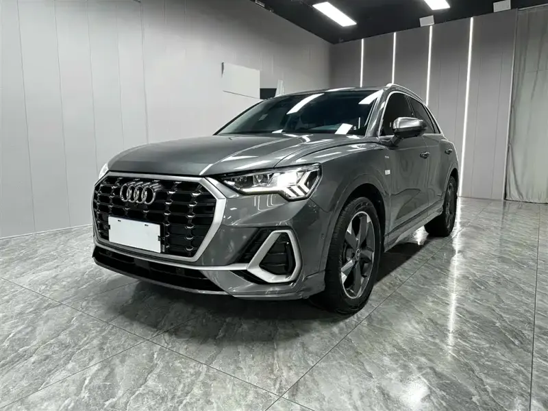 Audi Q3, 2022