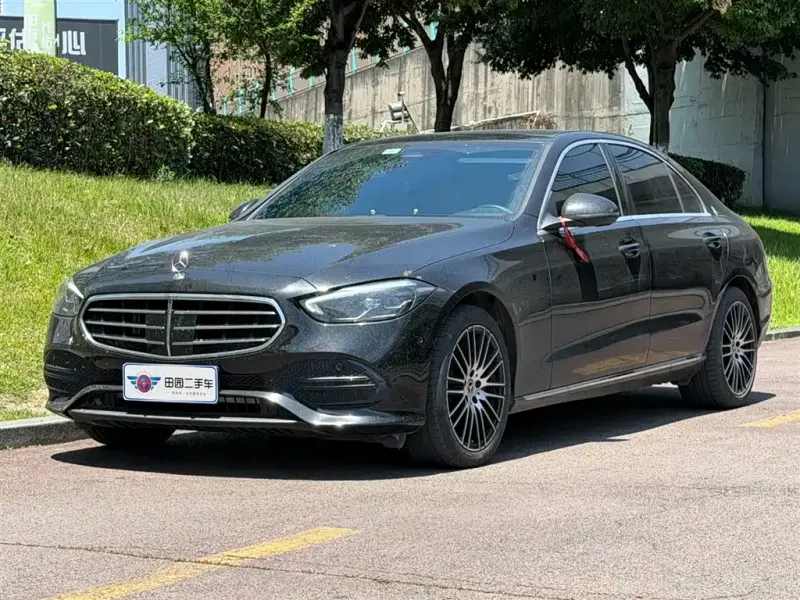 Mercedes-Benz C-Class, 2024