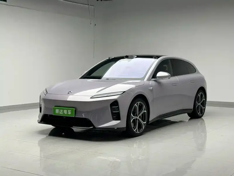 NIO ET5T, 2025