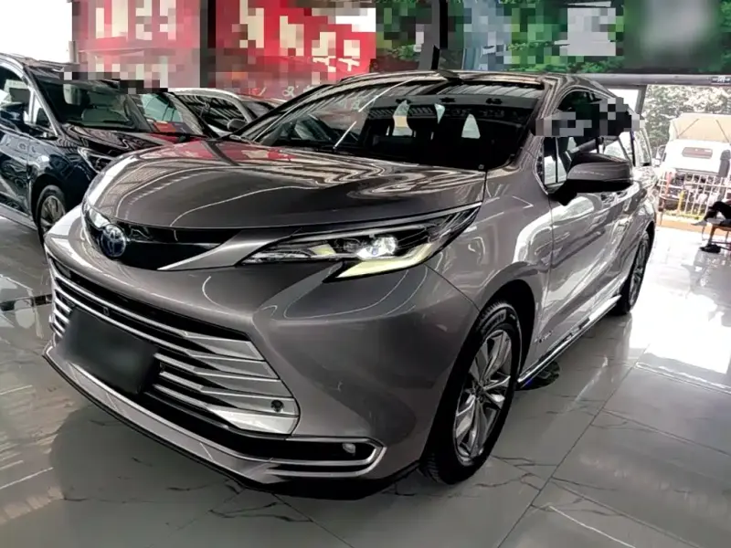 Toyota Sienna, 2022