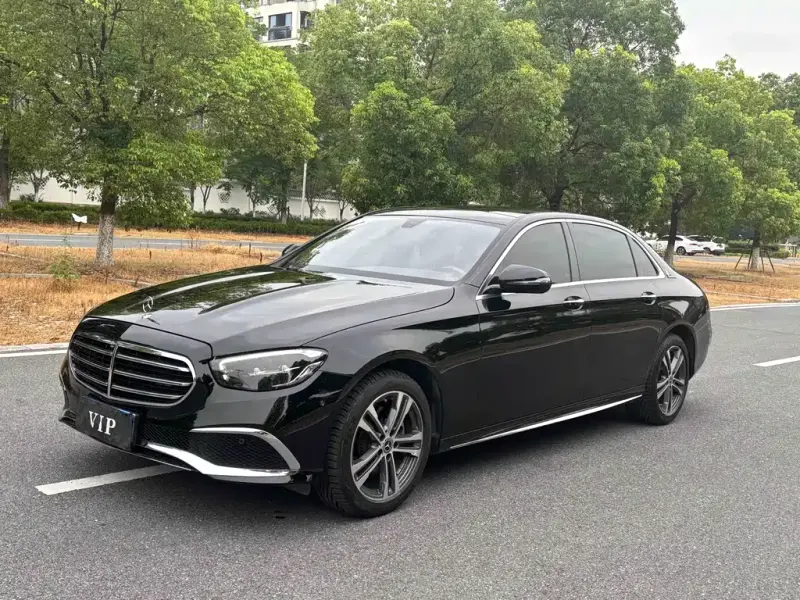 Mercedes-Benz E-Class, 2022