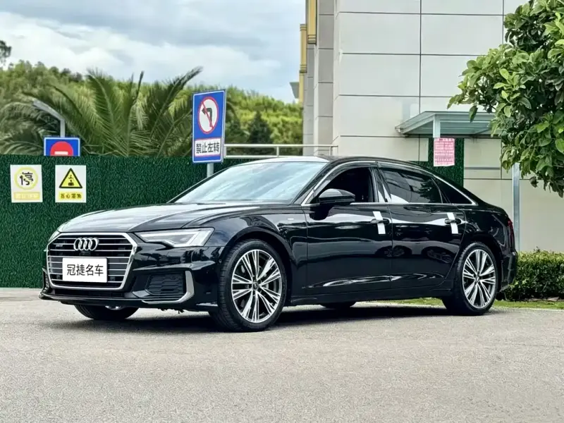 Audi A6L, 2022