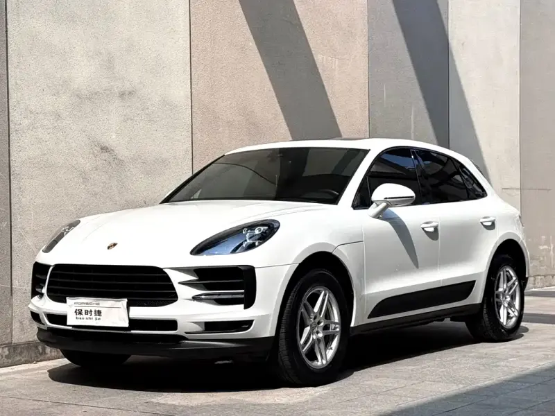 Porsche Macan, 2021