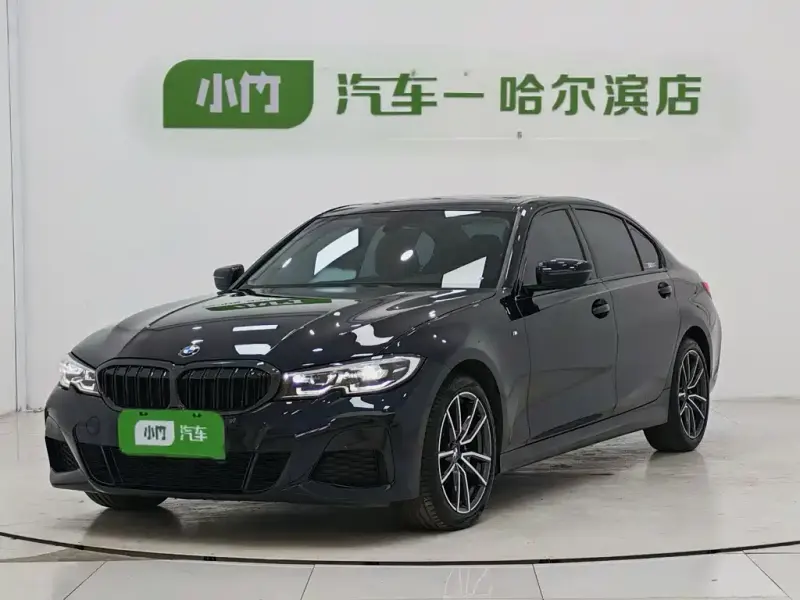 BMW 3 Series, 2022