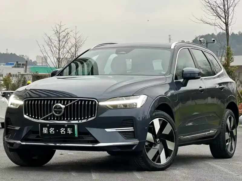 Volvo XC60 PHEV, 2024