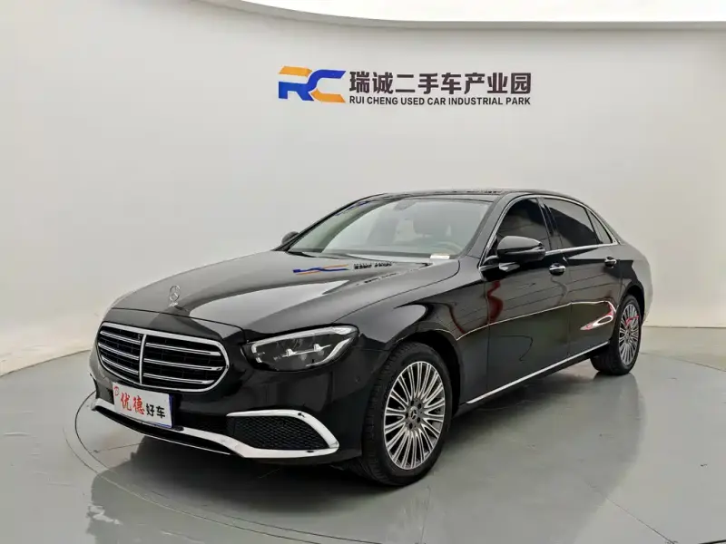 Mercedes-Benz E-Class, 2022