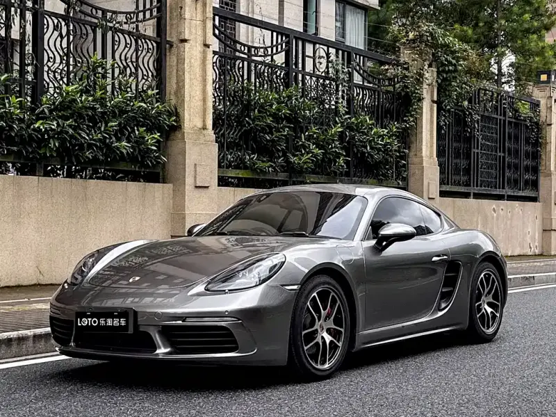 Porsche 718, 2017