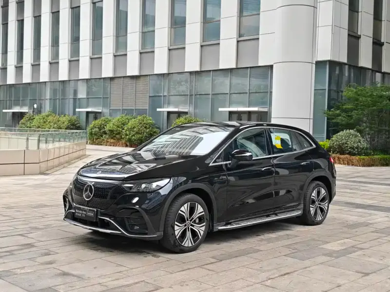 Mercedes-Benz EQE SUV, 2025