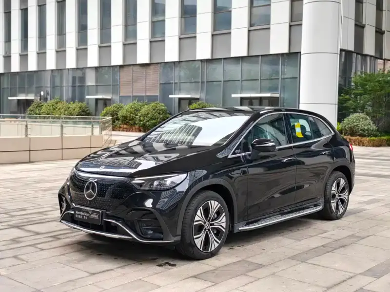 Mercedes-Benz EQE SUV, 2025