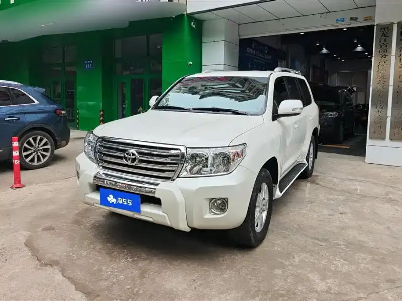 Toyota Land Cruiser, 2015