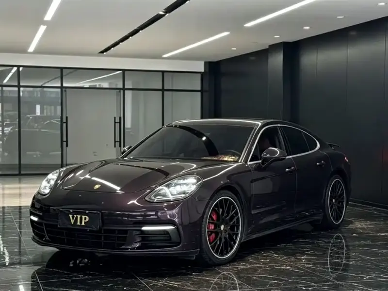 Porsche Panamera, 2017
