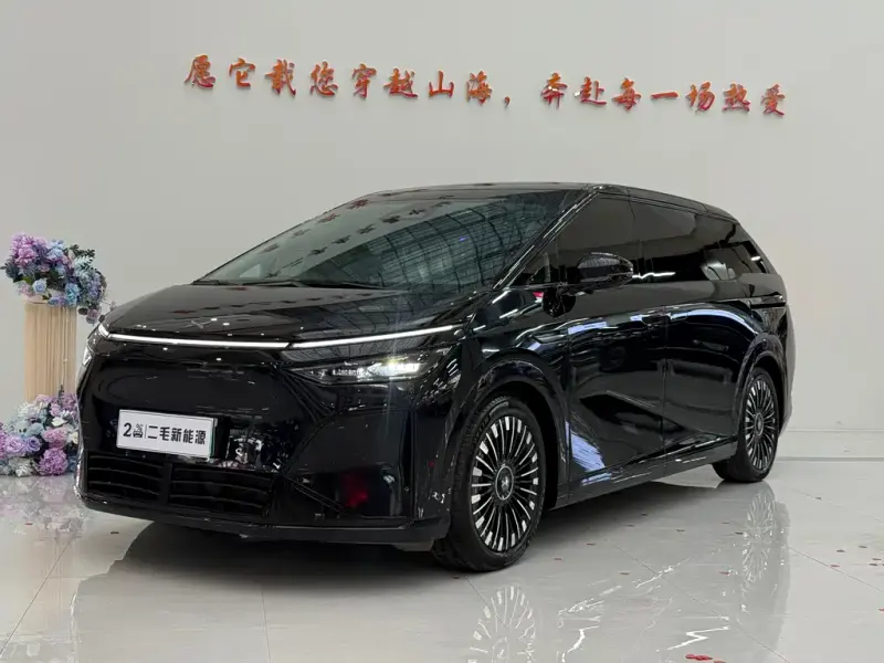 XPeng X9, 2026