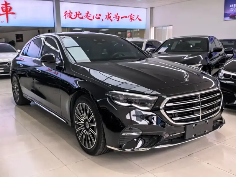 Mercedes-Benz E-Class, 2025