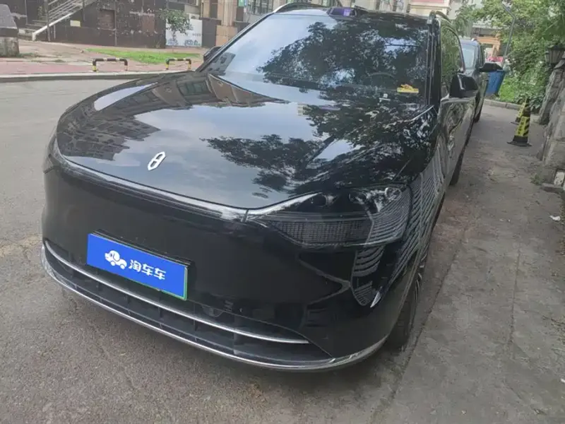 AITO M9, 2025