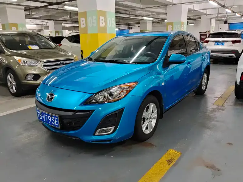 Mazda 3 Xingcheng, 2013