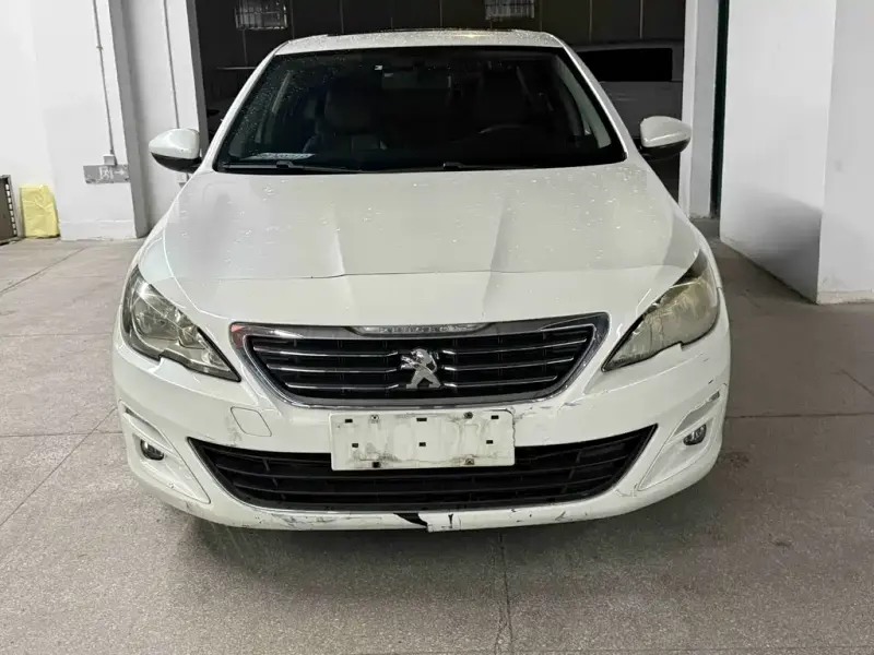 Peugeot 408, 2015