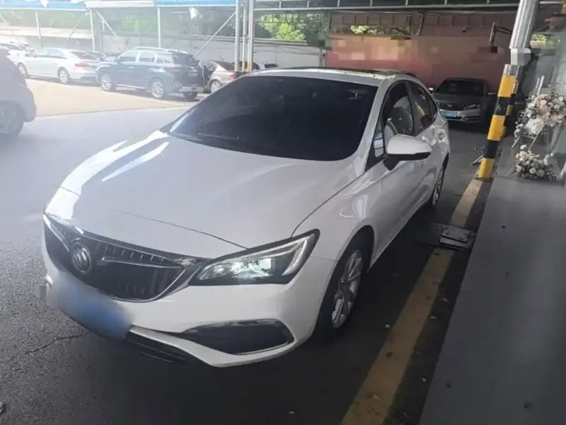Buick Verano, 2018