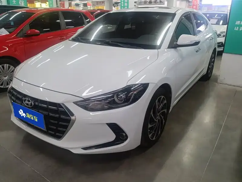 Hyundai Elantra, 2019