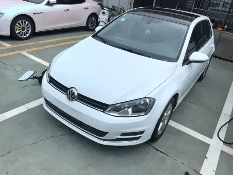 Volkswagen Golf, 2015