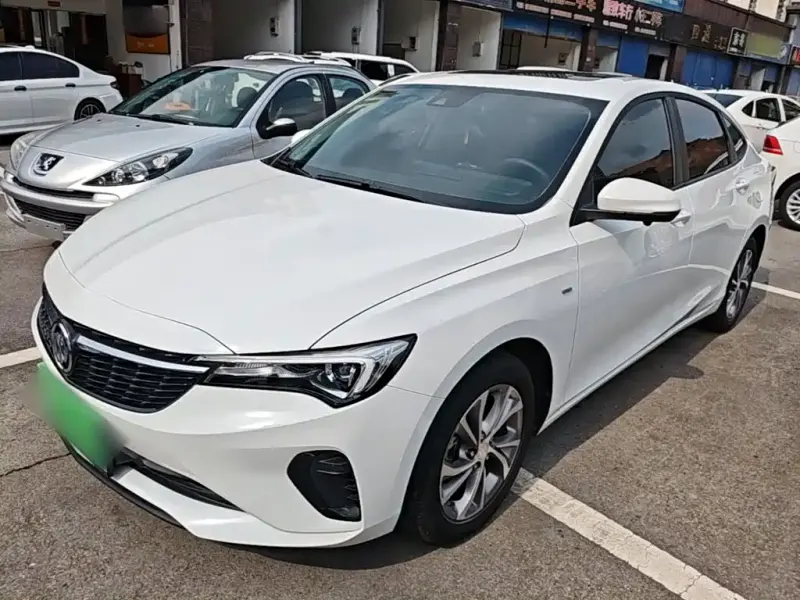 Buick Verano, 2022