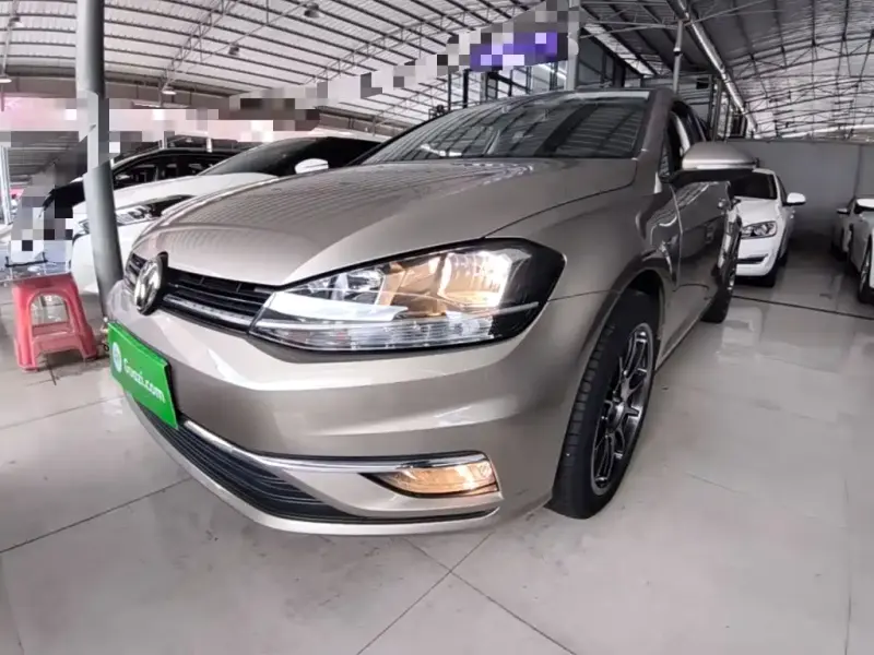 Volkswagen Golf, 2020