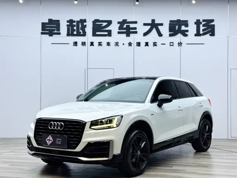 Audi Q2L, 2019