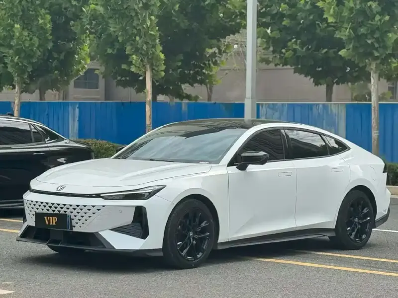 Changan UNI-V, 2024
