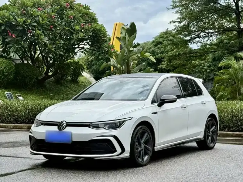 Volkswagen Golf, 2021