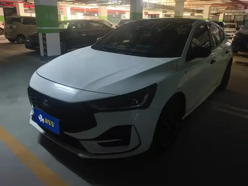 Ford Focus, 2022