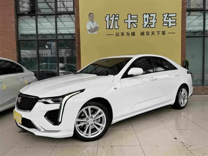 Cadillac CT4, 2021