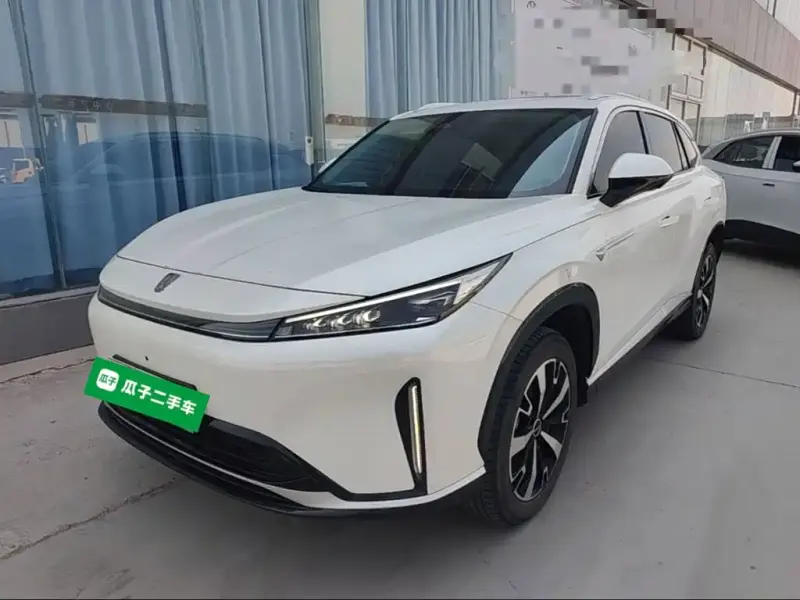 Roewe D5X DMH, 2024