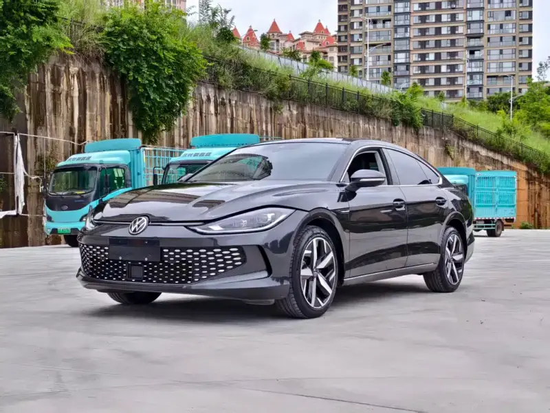 Volkswagen Lamando, 2023