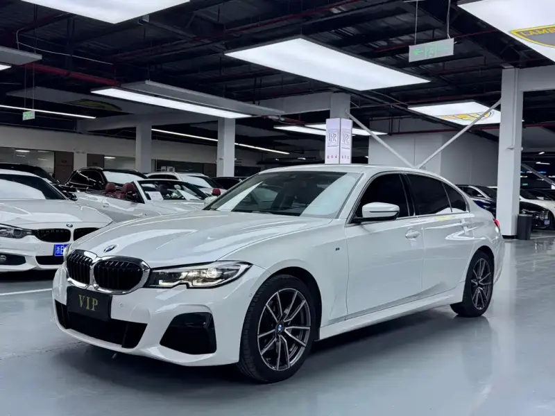 BMW 3 Series, 2021