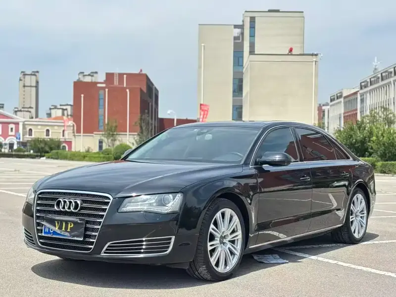 Audi A8, 2014